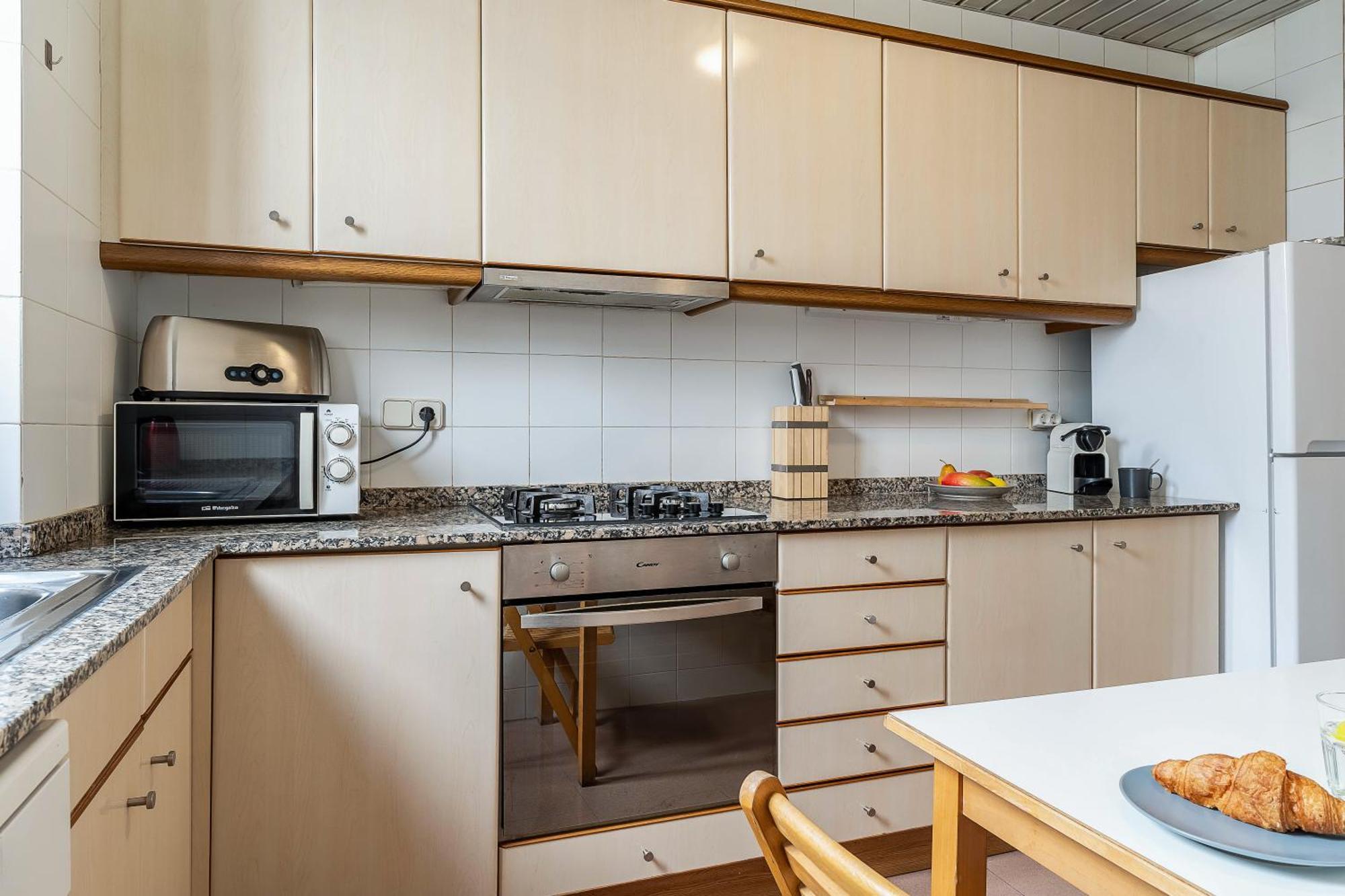 Canela Homes Diputacio Lejlighed Barcelona