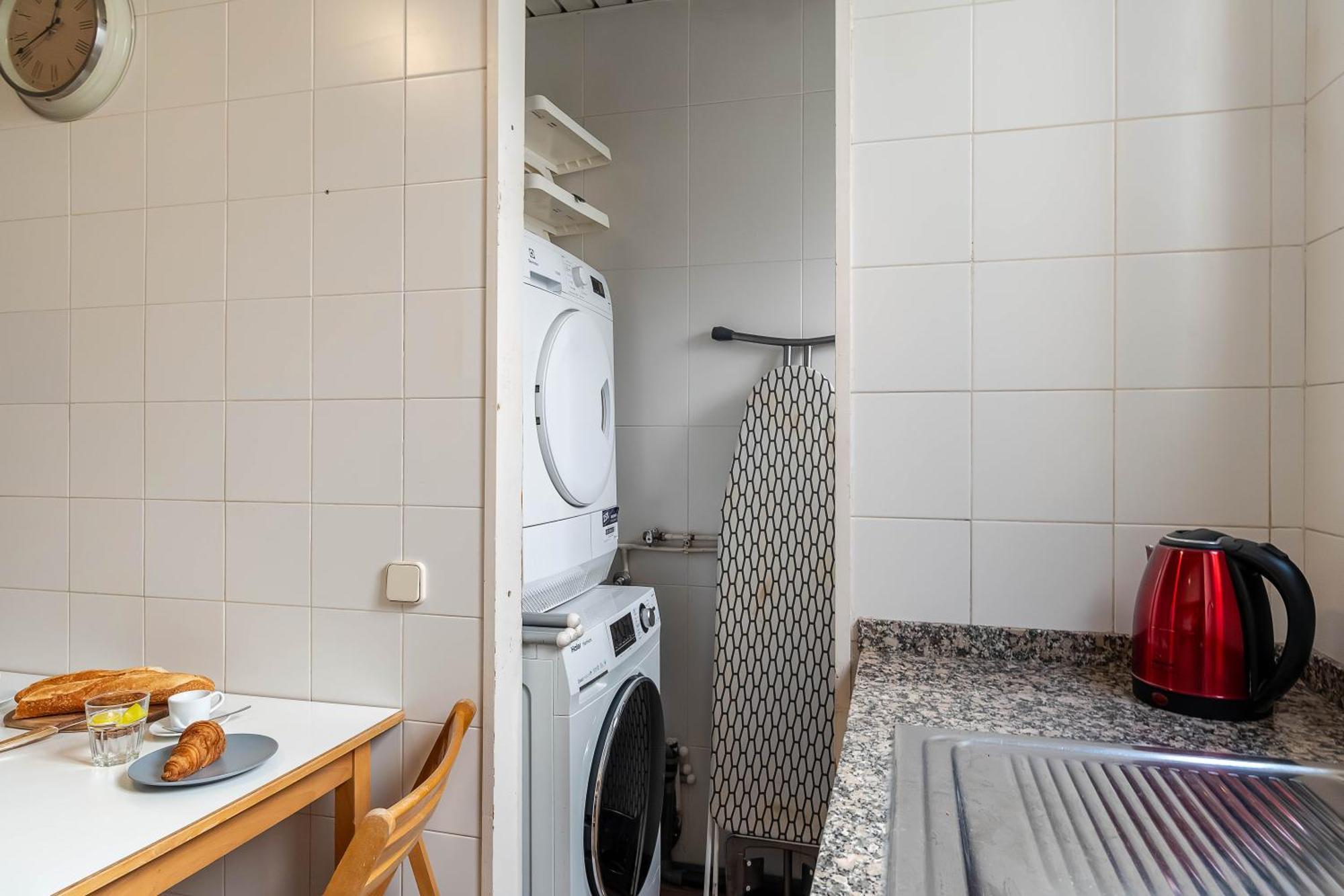 Canela Homes Diputacio Lejlighed